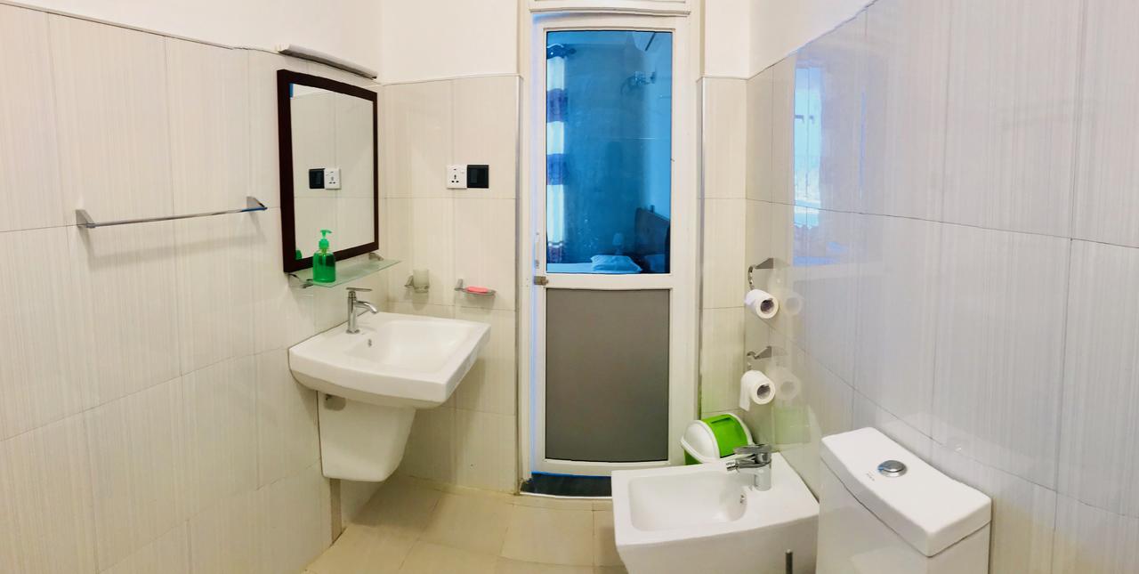 Queens Beach Hotel Tangalle Esterno foto